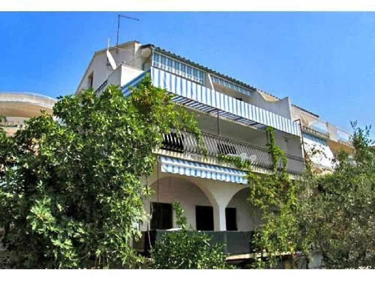 Apartments Bee Maja Trogir
