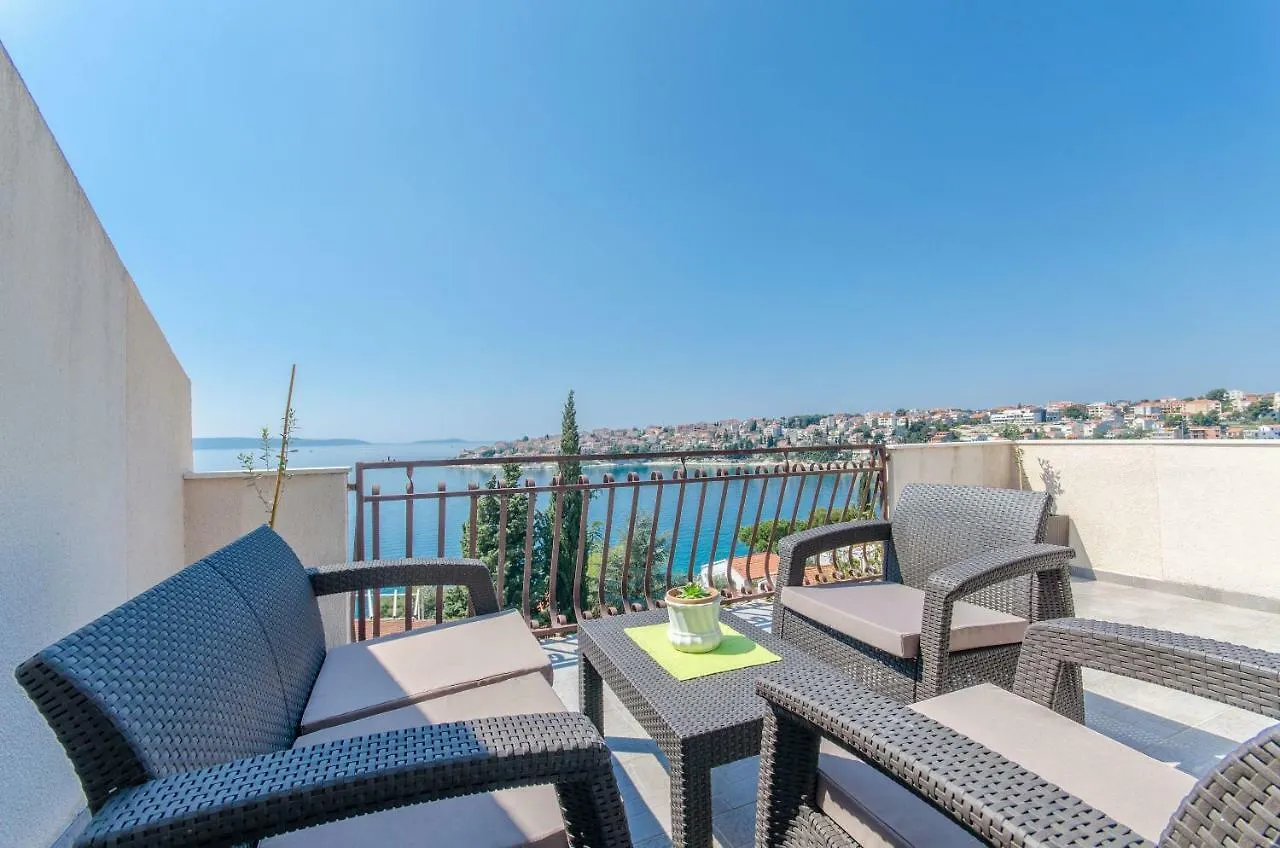 Apartments Bee Maja Trogir Chorvatsko
