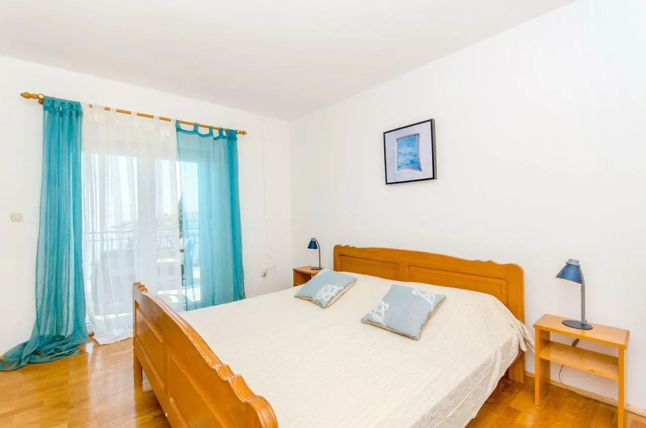 Apartments Bee Maja Trogir Chorvatsko