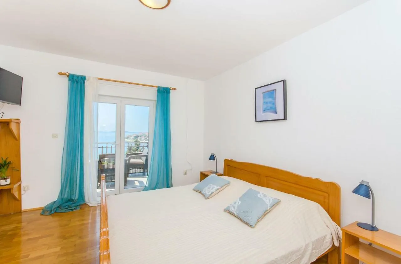 Apartments Bee Maja Trogir